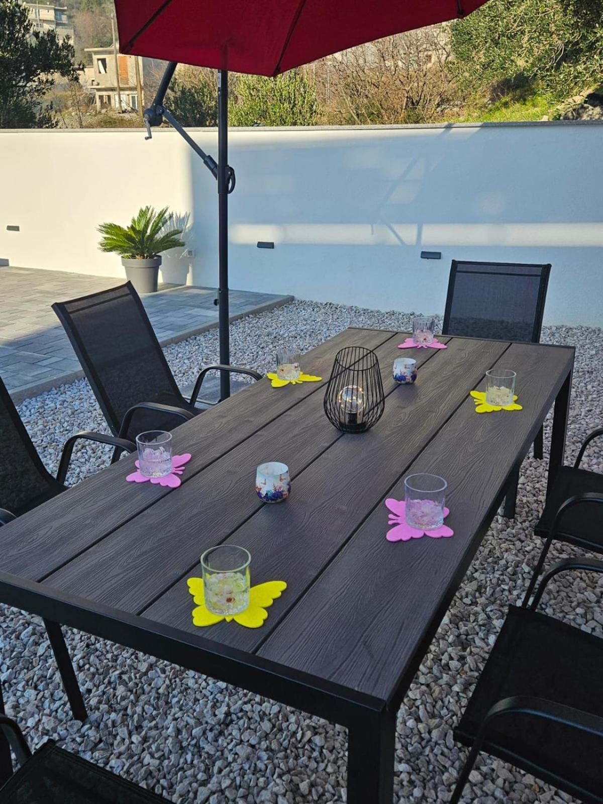 Apartman Koko With Private Jacuzzi Makarska Ngoại thất bức ảnh