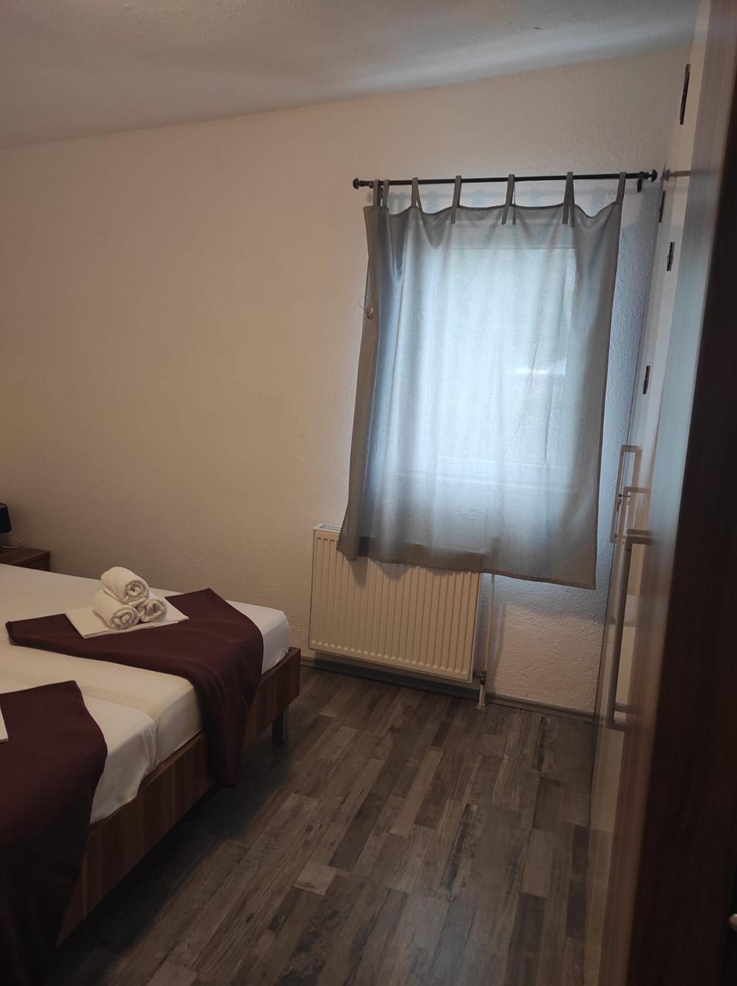 Apartman Koko With Private Jacuzzi Makarska Ngoại thất bức ảnh