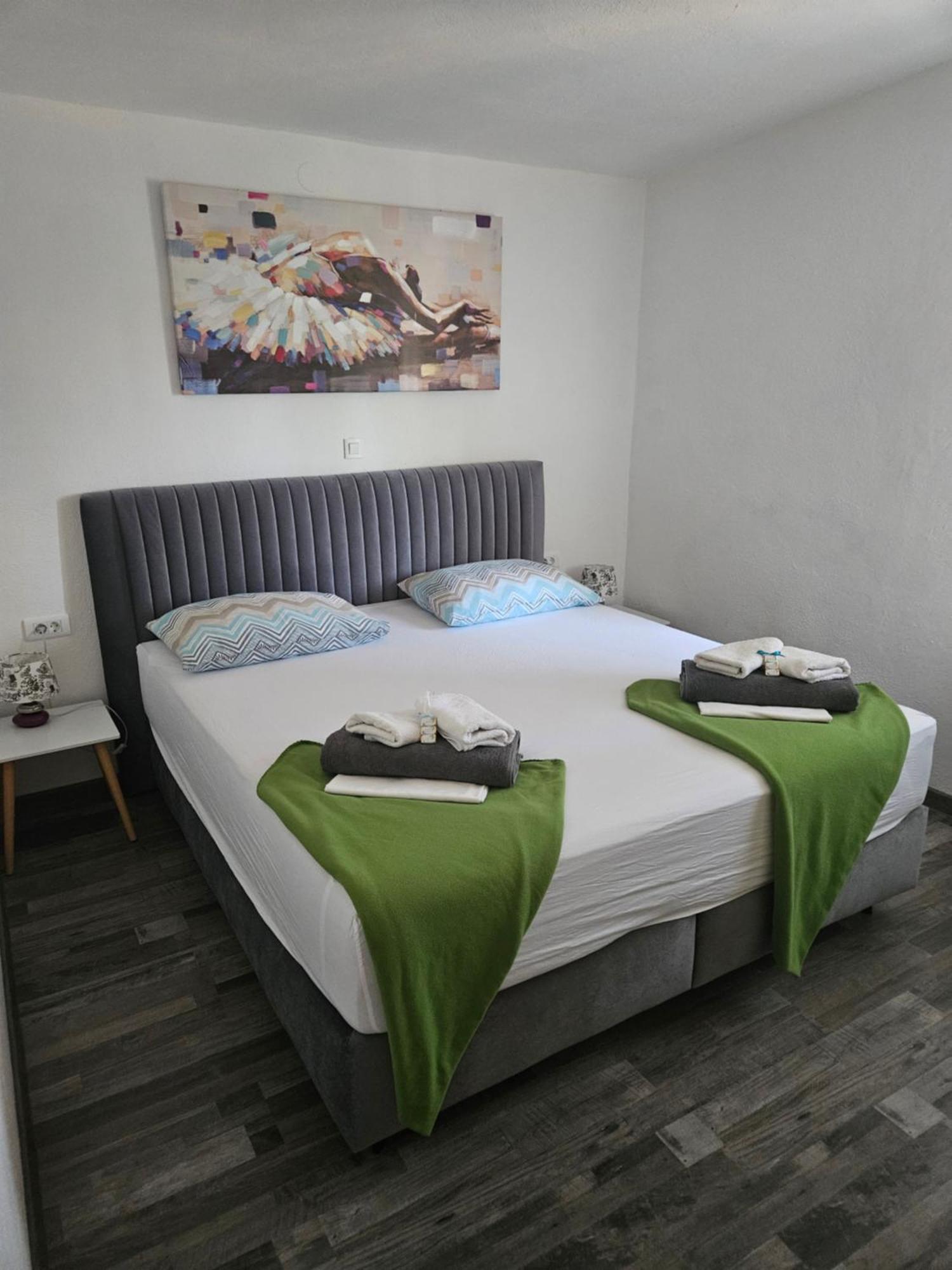 Apartman Koko With Private Jacuzzi Makarska Ngoại thất bức ảnh