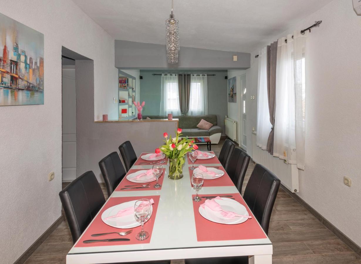 Apartman Koko With Private Jacuzzi Makarska Ngoại thất bức ảnh