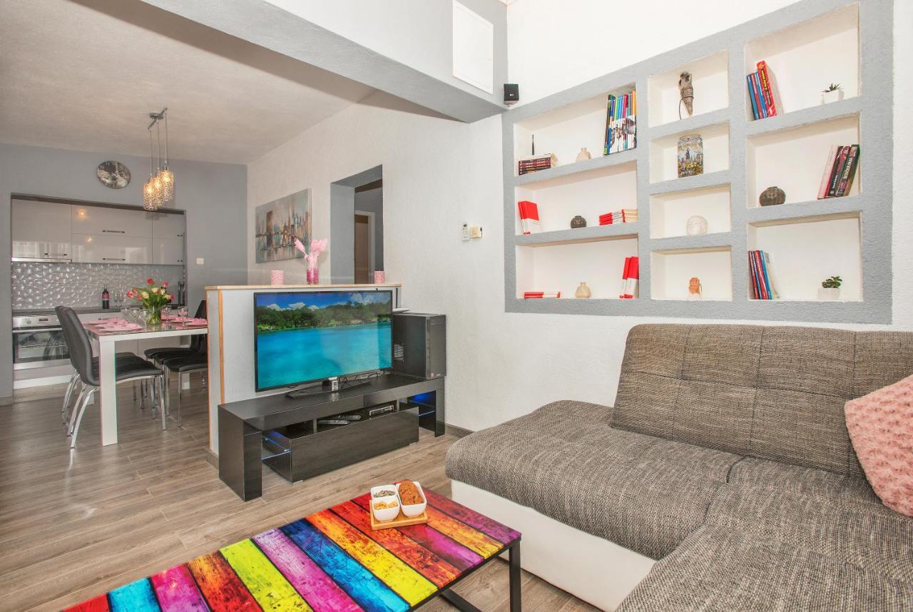 Apartman Koko With Private Jacuzzi Makarska Ngoại thất bức ảnh