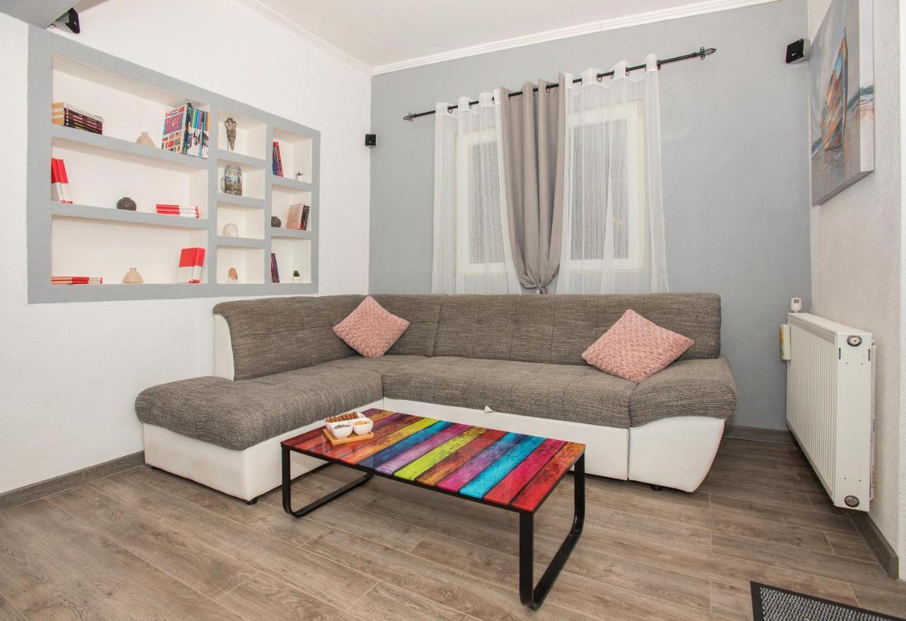 Apartman Koko With Private Jacuzzi Makarska Ngoại thất bức ảnh